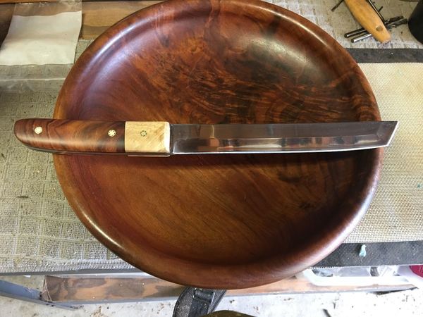 Handmade knife by Robert Bagwell (71)