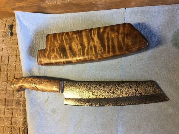 Handmade knife by Robert Bagwell (80)
